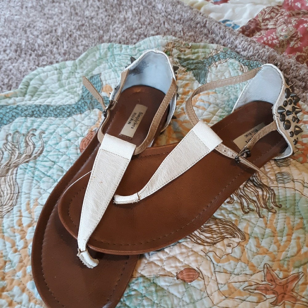 Simply Vera Wang Sandals